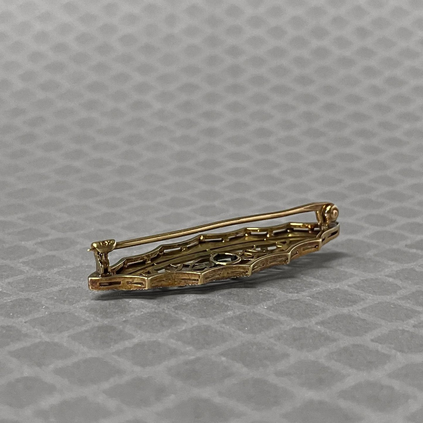 Preowned Platinum and Yellow Gold Emerald Krementz Brooch