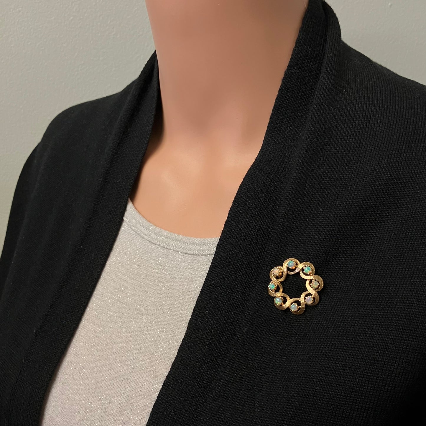 Preowned Yellow Gold and Opal Textured Circle Pin