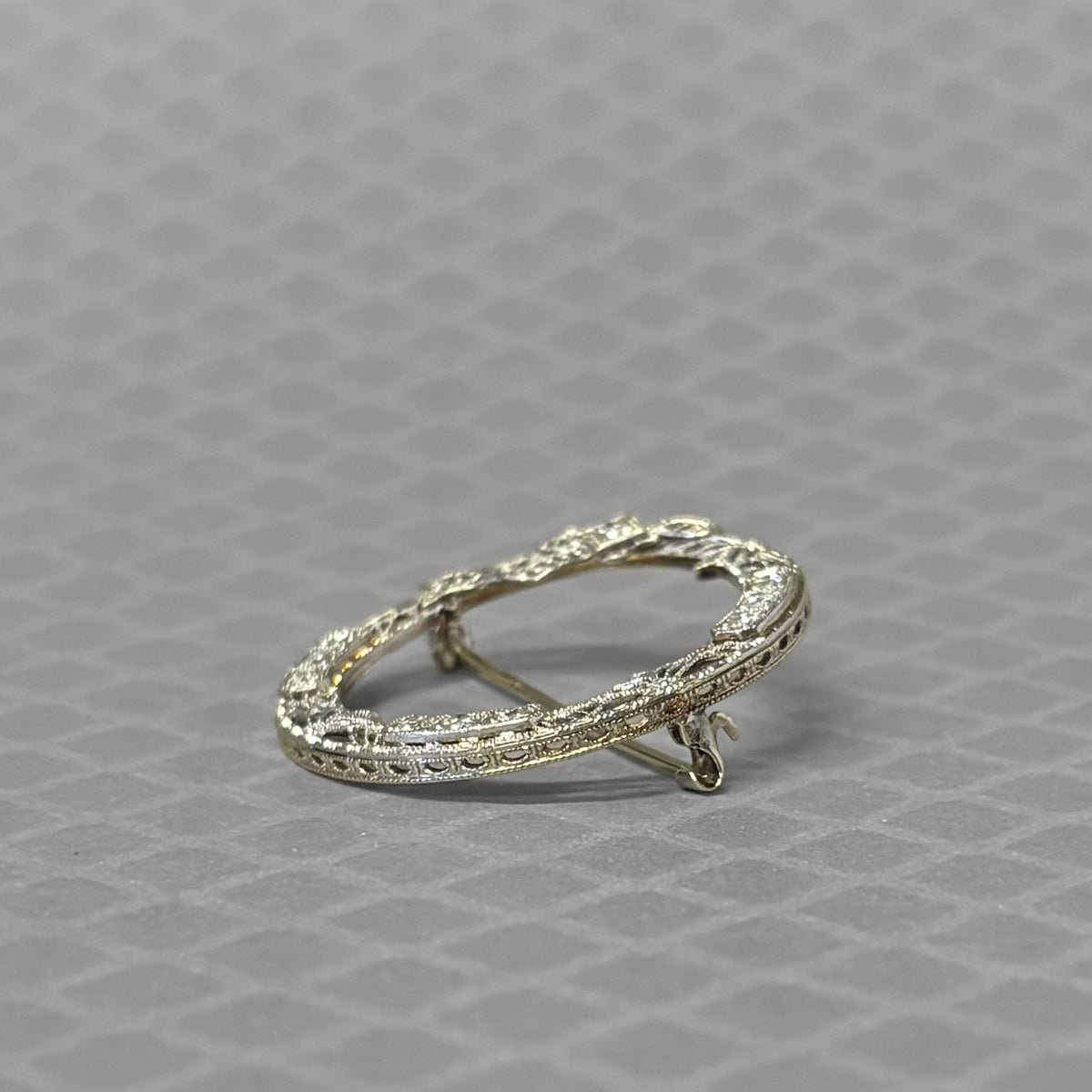 Preowned White Gold and Diamond Circle Brooch