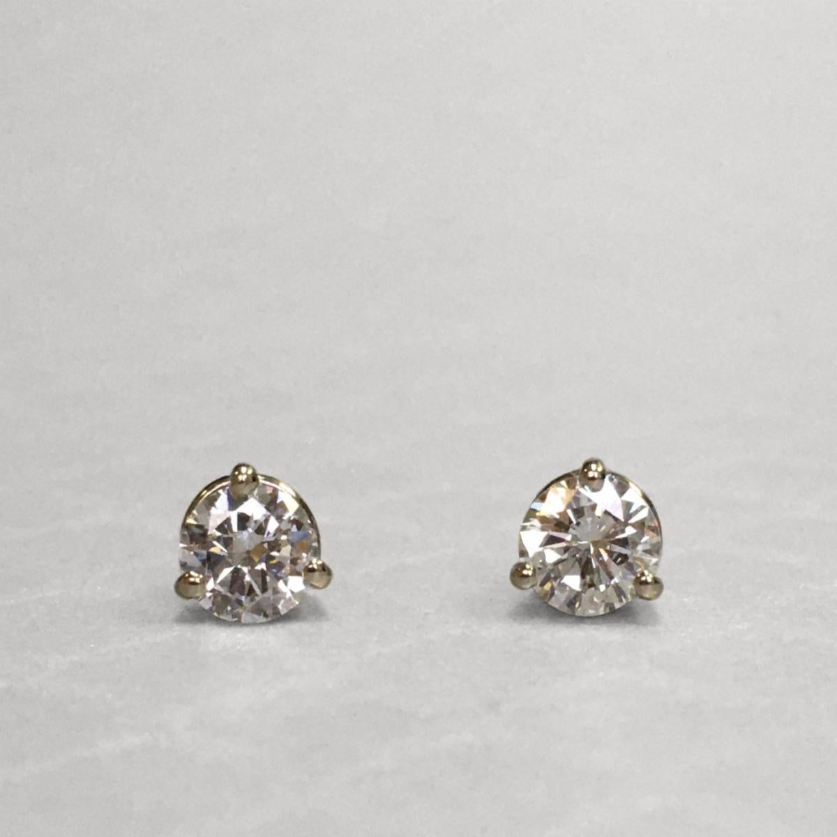 Preowned White Gold and Diamond Three Prong Stud Earrings