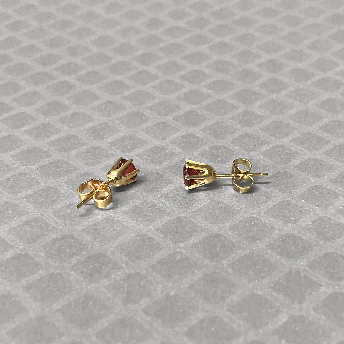 Preowned Yellow Gold and Garnet Stud Earrings