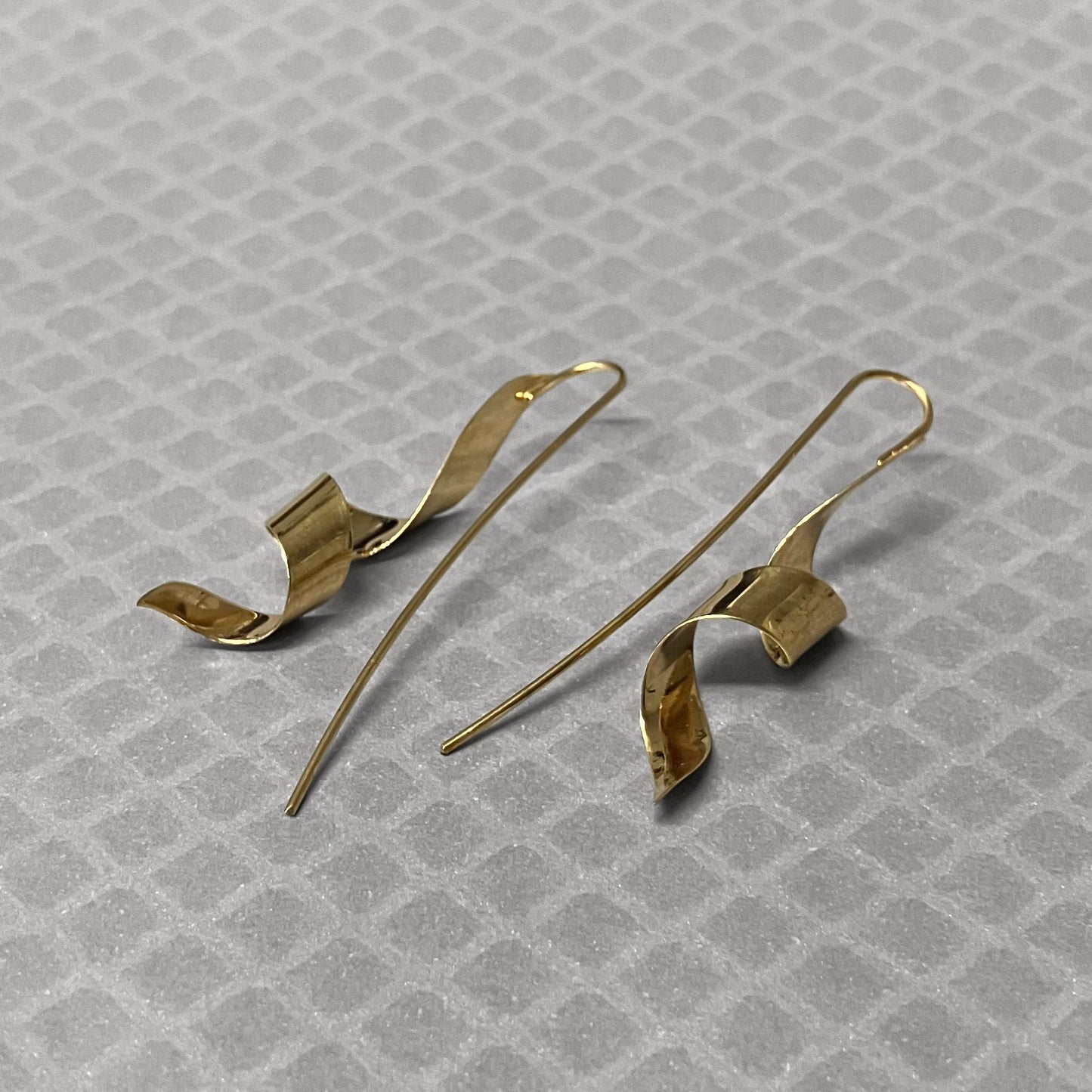 Preowned Yellow Gold Curled Ribbon Earrings