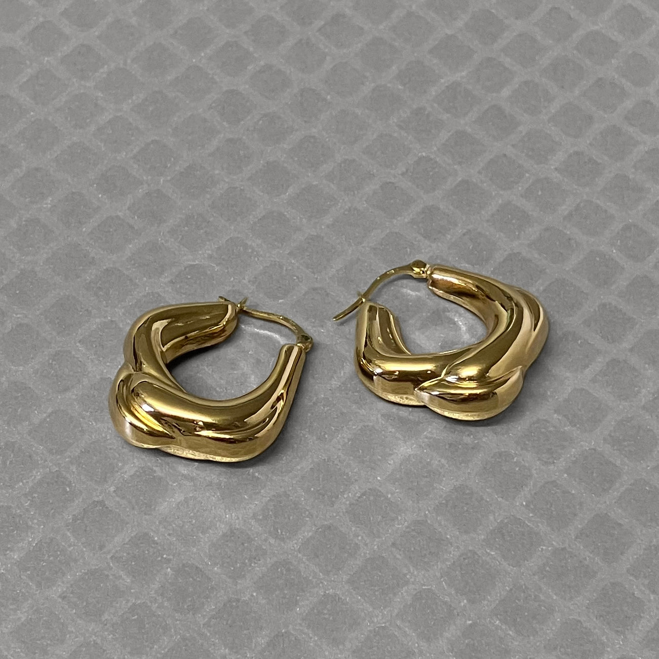 Preowned Yellow Gold Sculptured Hoop Earrings