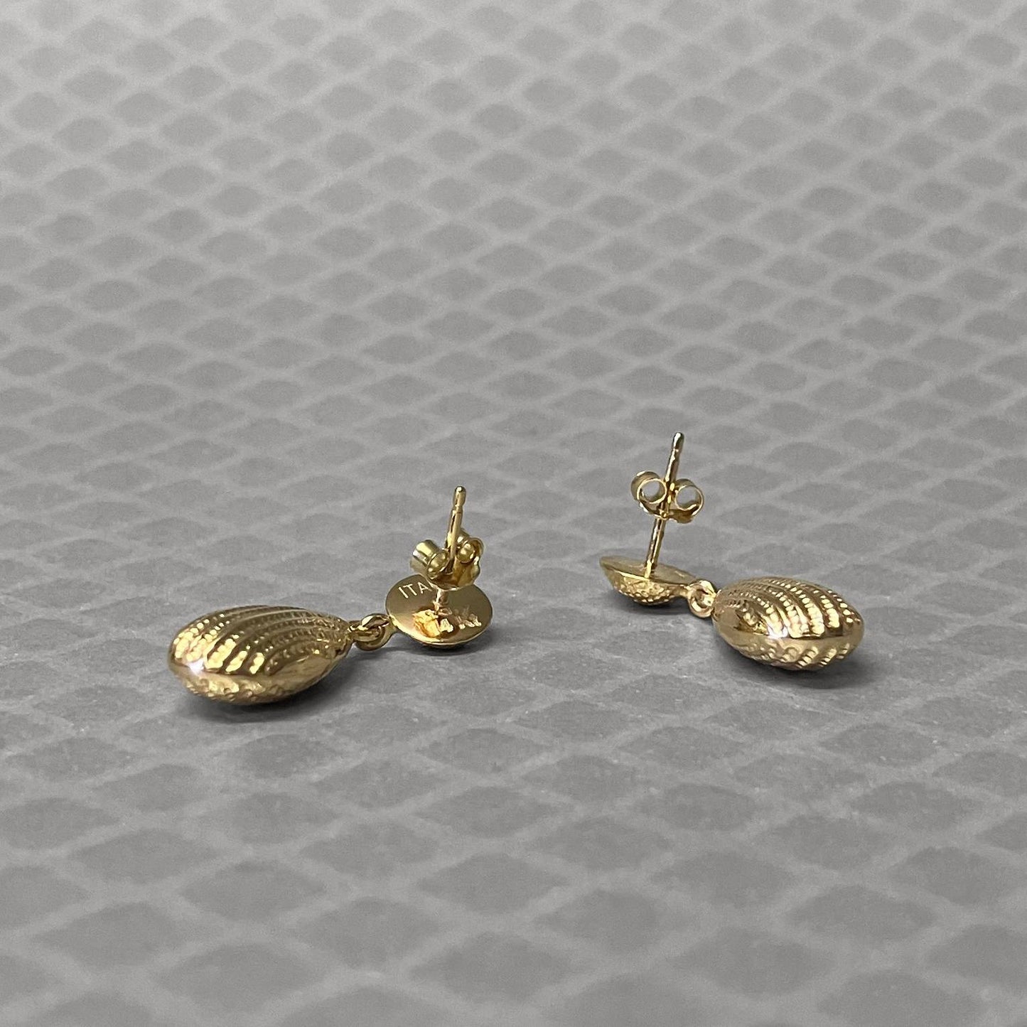 Preowned Yellow Gold Textured Dangle Earrings