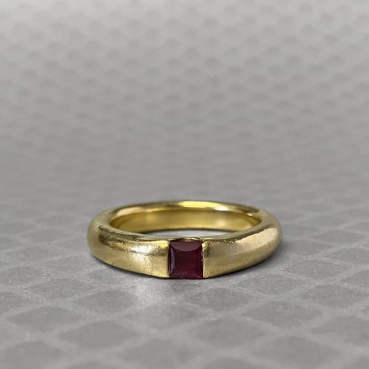 Preowned Yellow Gold and Square Ruby Rounded Band Ring