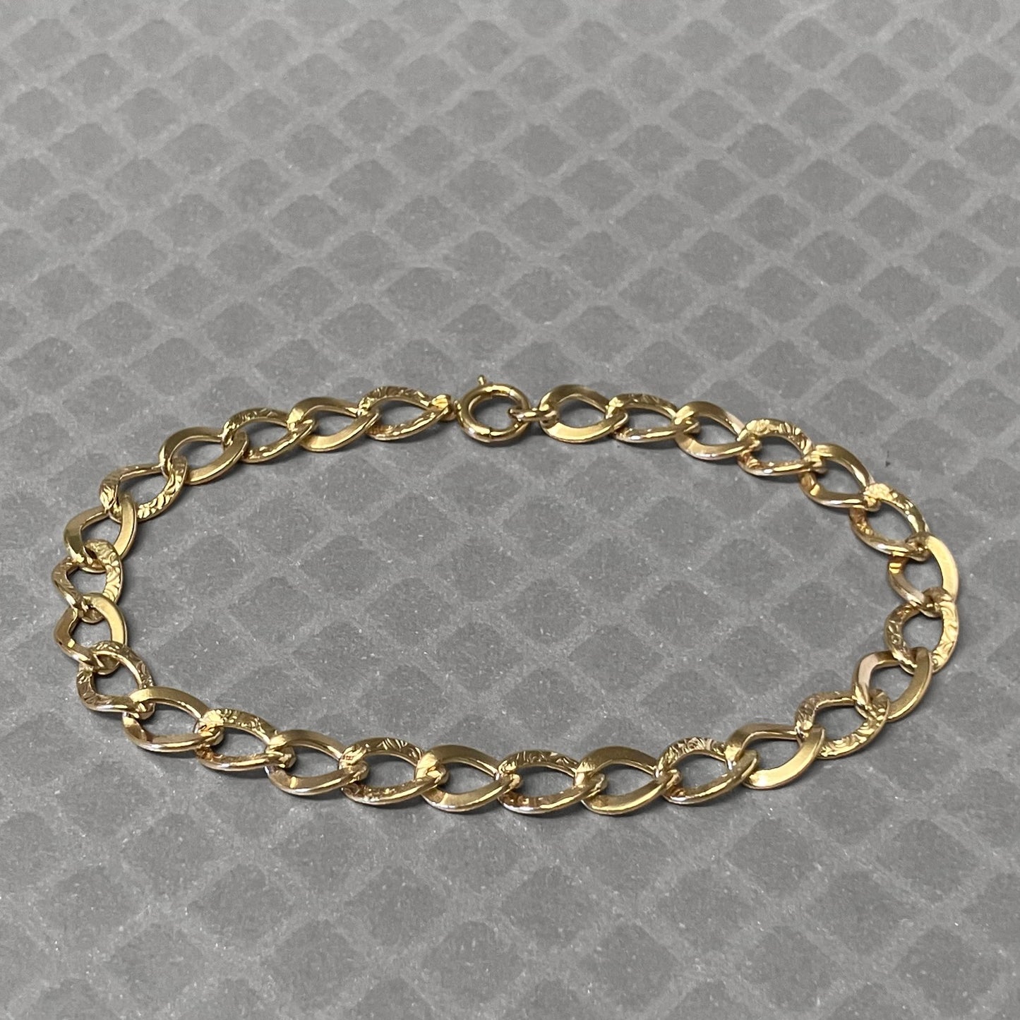 Preowned Yellow Gold Polished and Engraved Link Bracelet