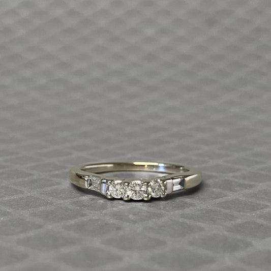 Preowned White Gold Round and Baguette Diamond Ring
