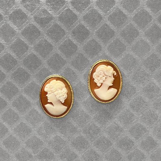 Preowned Yellow Gold and Shell Cameo Earrings