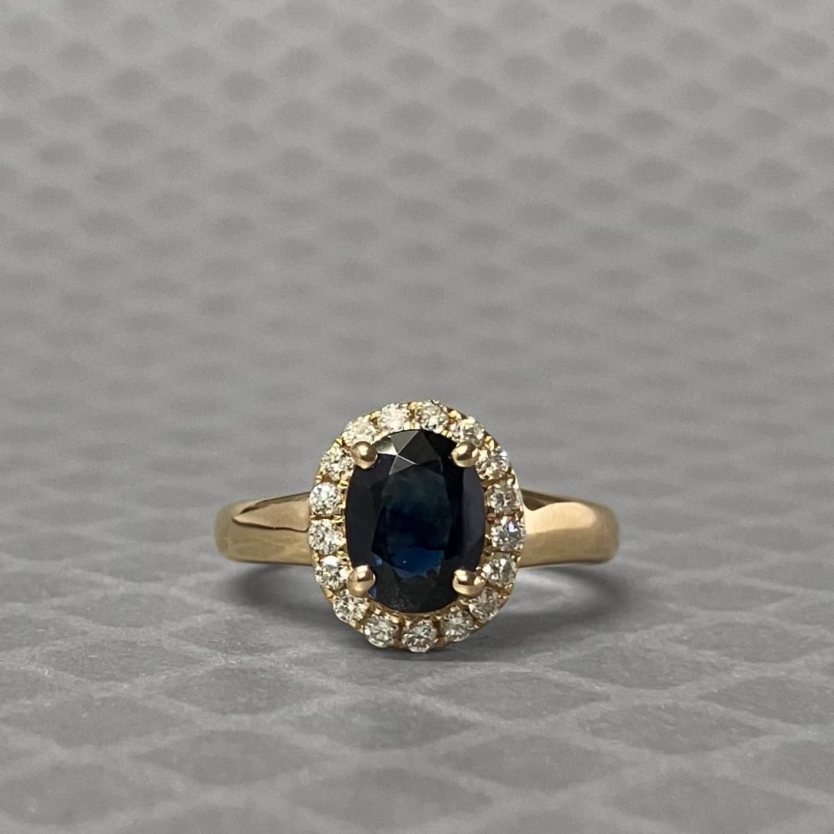 Preowned Yellow Gold Oval Blue Sapphire and Diamond Ring