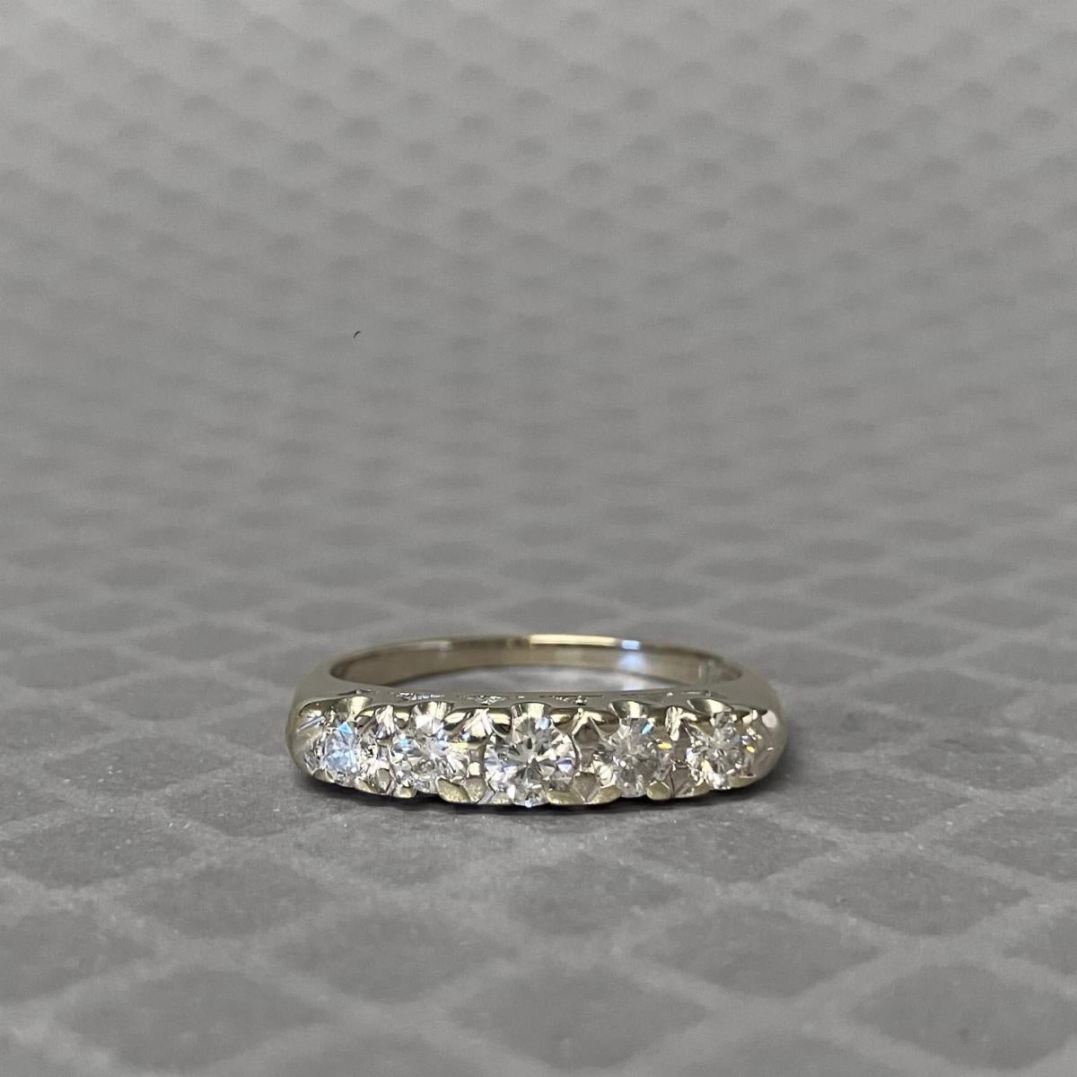 Preowned White Gold and Five Diamond Ring