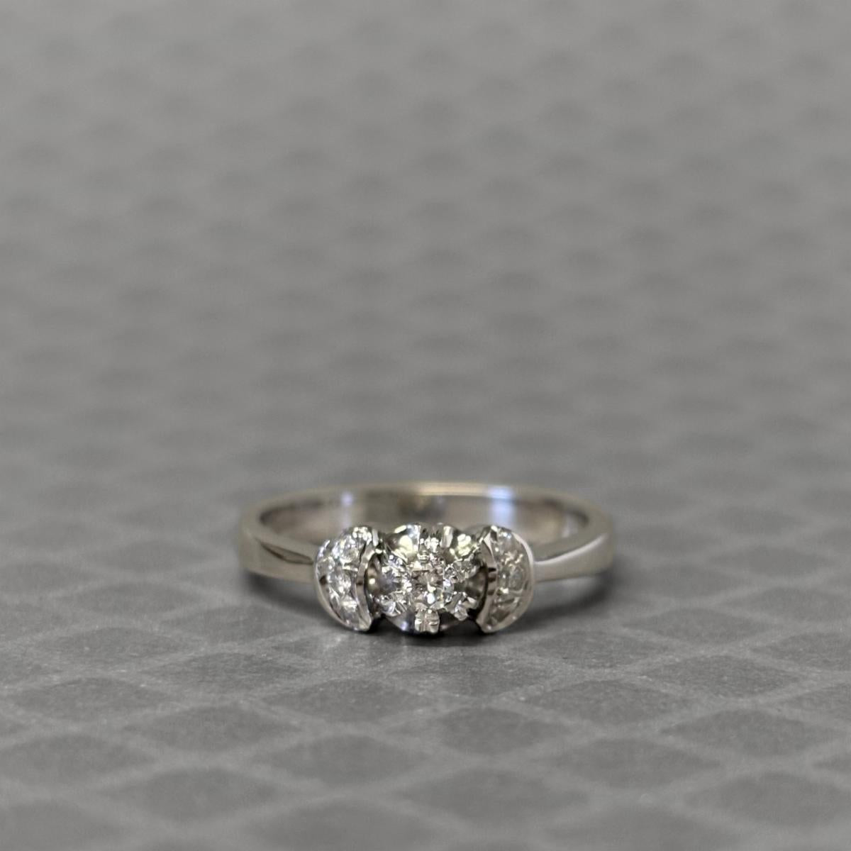 Preowned White Gold and Diamond Design Ring