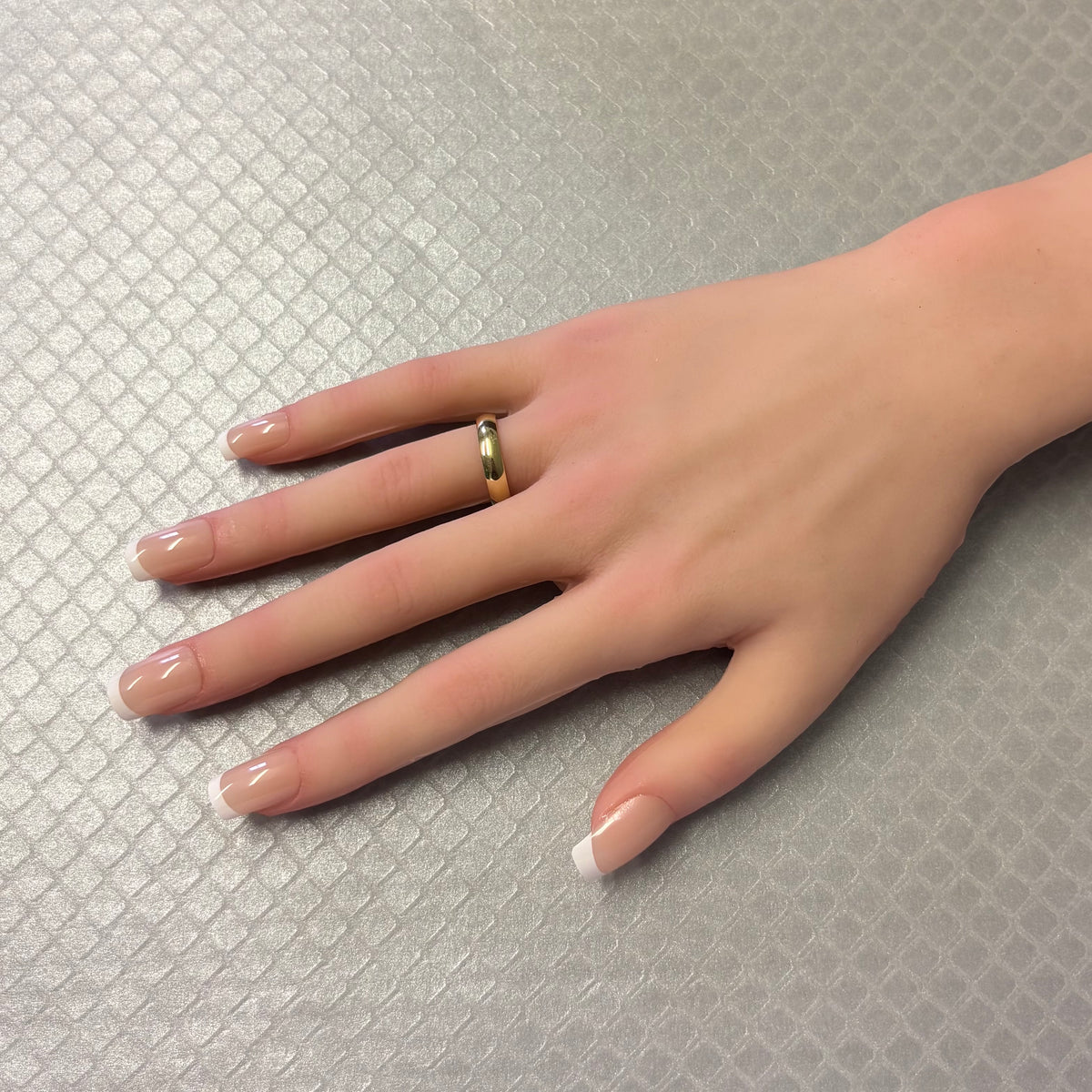 Preowned Yellow Gold Rounded Band